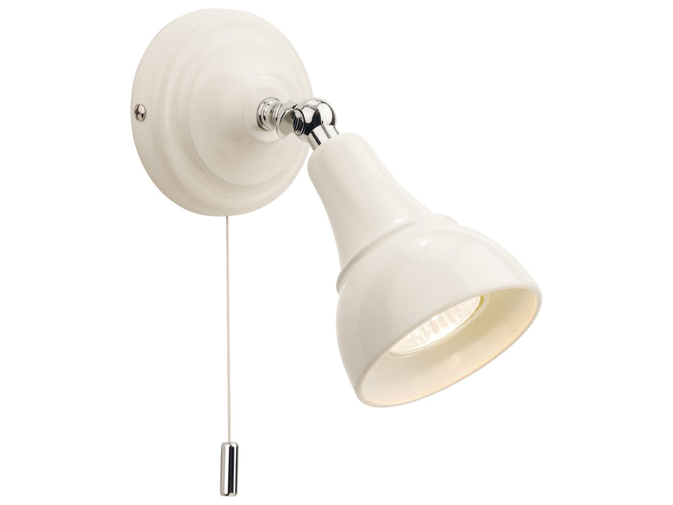 Country Single Spot - Traditional Style in Cream with Pull Cord Switch