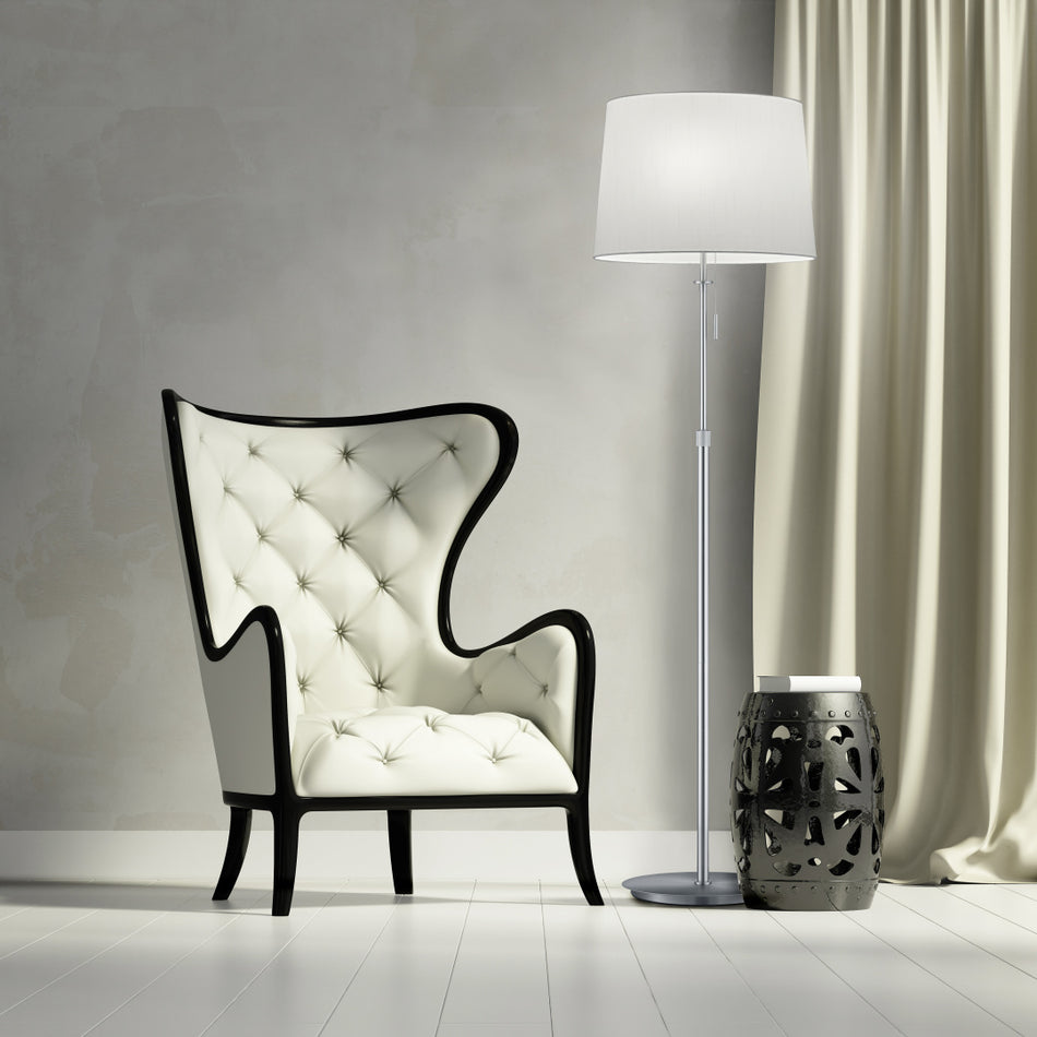 LYON Floor Lamp with Pull Switch