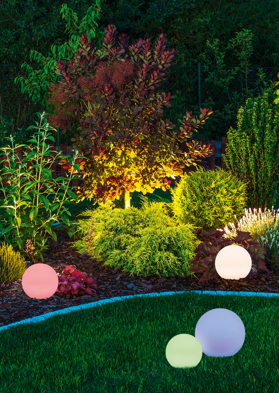 MELO - Outdoor Solar LED Light with RGBW Colour Changer - 20cm